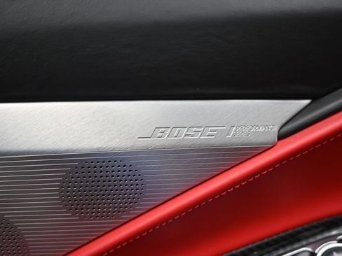 Used 2022 Chevrolet Corvette Stingray Premium Conv w/ Z51 Performance Package RWD image 18