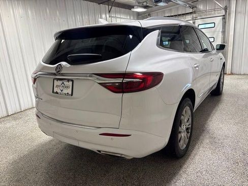 Used 2020 Buick Enclave Avenir w/ Avenir Technology Package AWD/4WD image 4