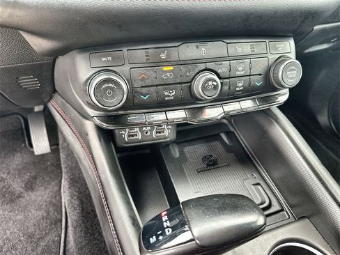 Used 2021 Dodge Durango R/T w/ Blacktop Package image 27