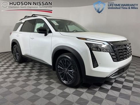 New 2026 Nissan Pathfinder SL w/ SL Premium Package image 1