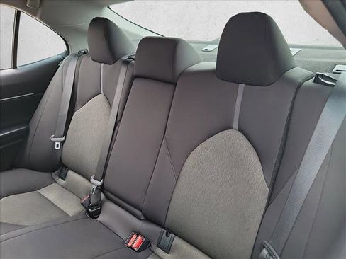 Used 2023 Toyota Camry LE image 14