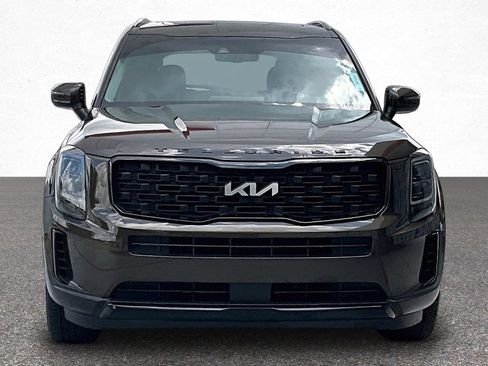 Used 2022 Kia Telluride EX w/ EX Premium Package AWD/4WD image 3