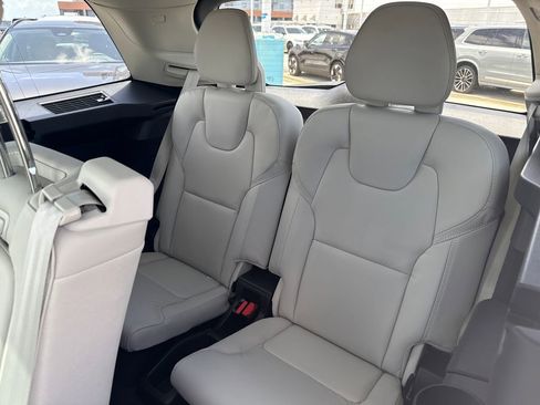 New 2026 Volvo XC90 B6 Ultra w/ Protection Package AWD/4WD image 7