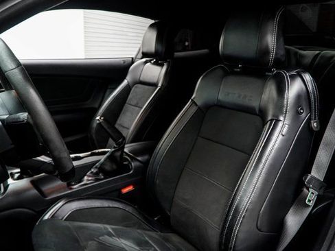 Used 2017 Ford Mustang Shelby GT350 image 32