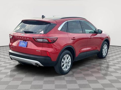 Certified 2023 Ford Escape Active w/ Tech Pack #2 AWD/4WD image 5