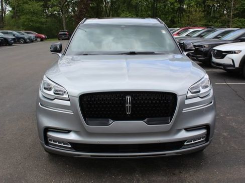 Certified 2023 Lincoln Aviator Black Label w/ Jet Package AWD/4WD image 10