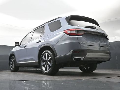 Used 2023 Honda Pilot Elite image 36