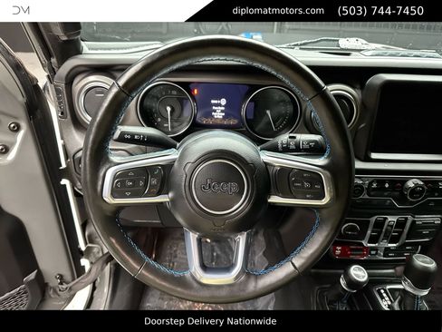 Used 2023 Jeep Wrangler Unlimited Rubicon 4xe w/ Steel Bumper Group image 27