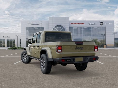 New 2025 Jeep Gladiator Sport w/ Premium Package image 3