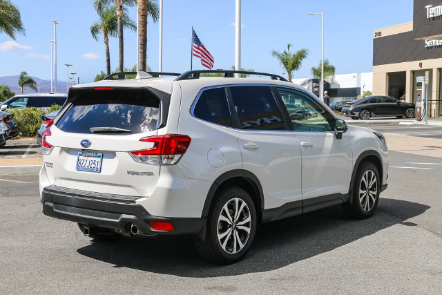 Used 2022 Subaru Forester Limited w/ Popular Package #2 AWD/4WD image 10