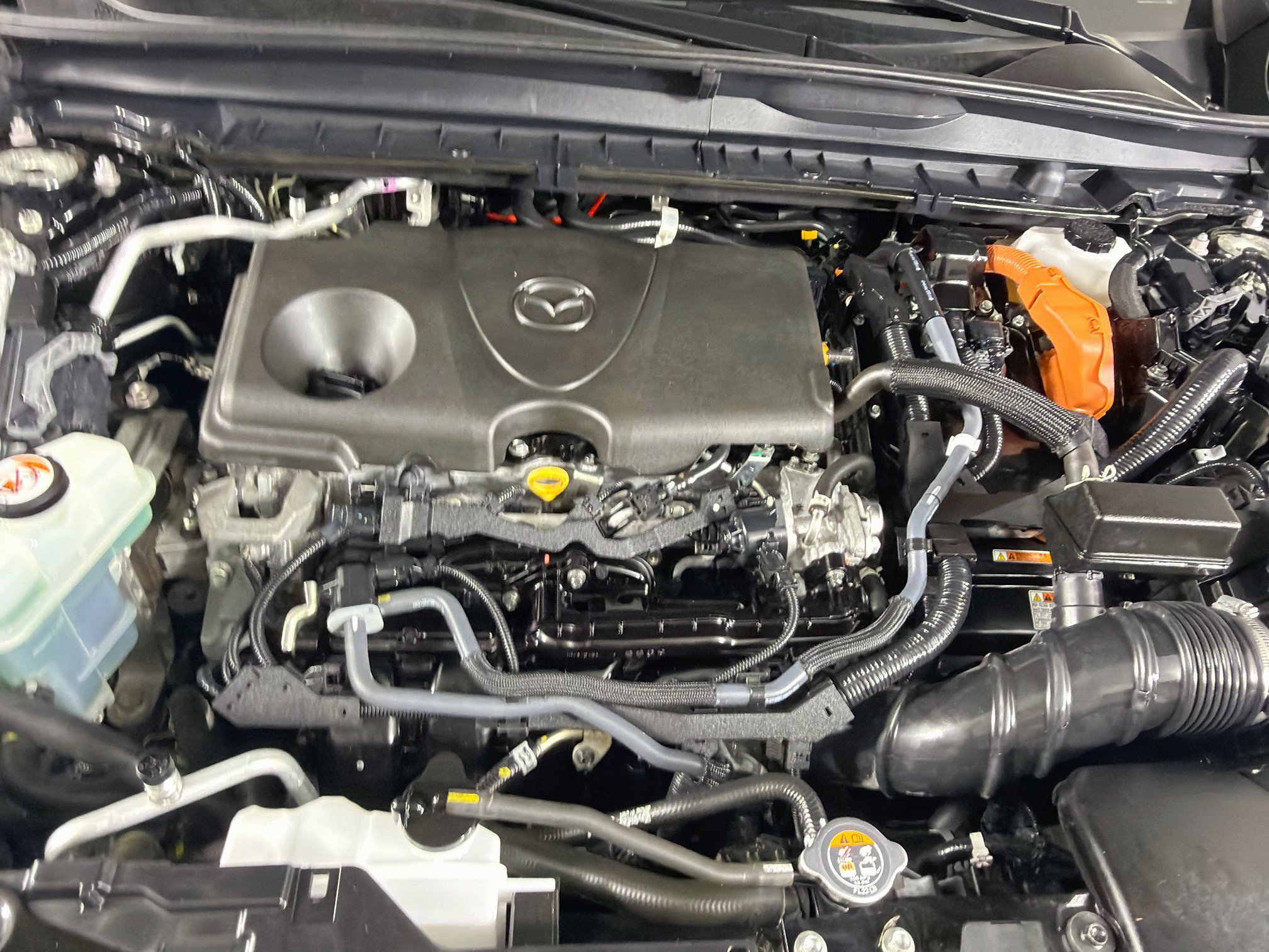 Used 2025 MAZDA CX-50 AWD 2.5 Hybrid w/ Premium Pkg image 33