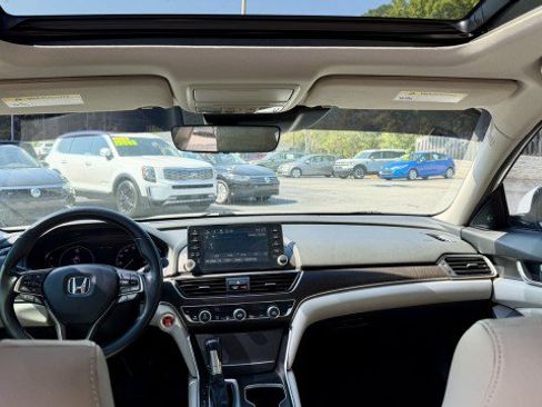 Used 2019 Honda Accord EX-L image 8