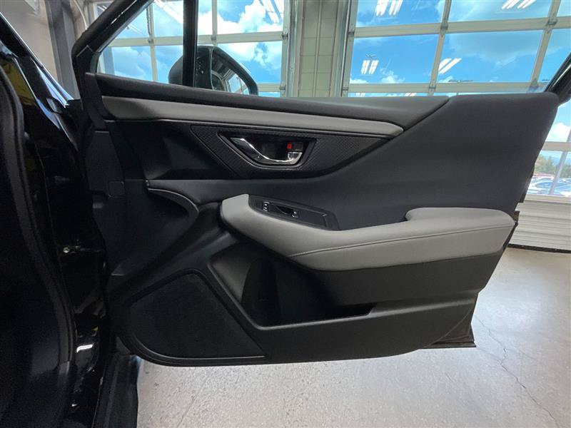 Used 2023 Subaru Outback Premium AWD/4WD image 28