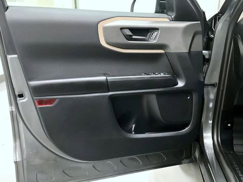 Used 2025 Ford Bronco Sport Big Bend image 9