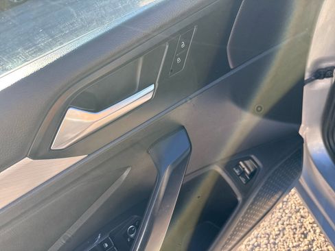 Used 2021 Volkswagen Jetta S image 12