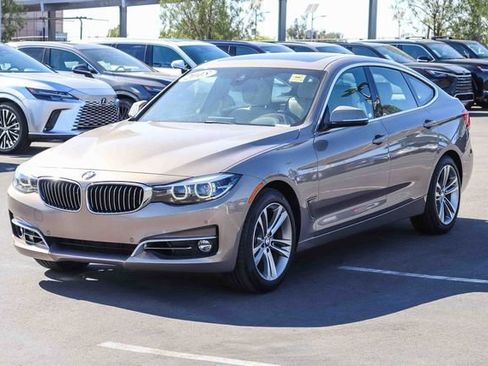 Used 2018 BMW 330i Gran Turismo xDrive AWD/4WD image 3