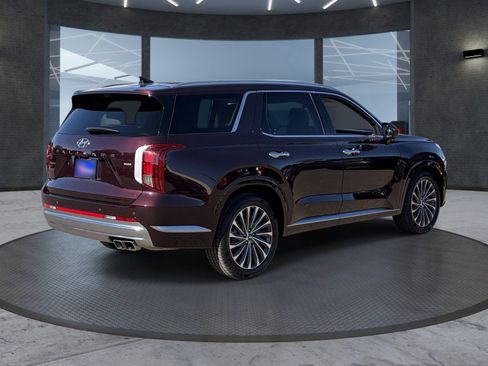 Used 2025 Hyundai Palisade Calligraphy AWD/4WD image 6