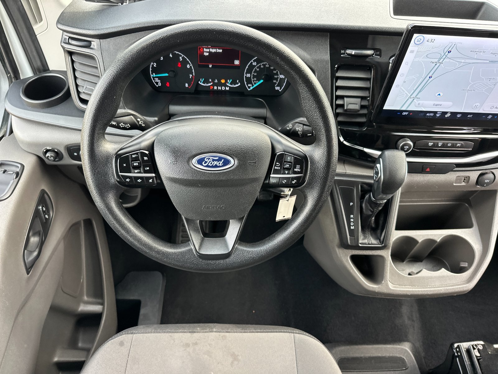 Used 2024 Ford Transit 350 XLT RWD image 14