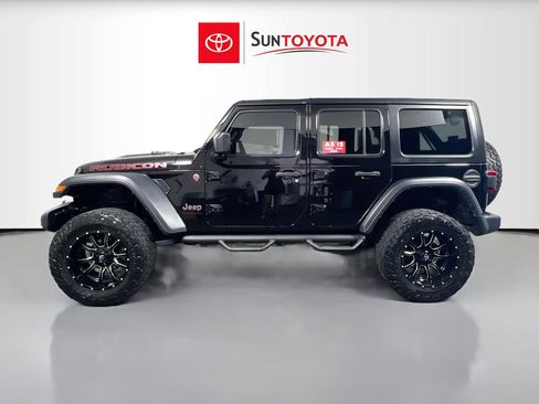 Used 2023 Jeep Wrangler Unlimited Rubicon w/ LED Lighting Group AWD/4WD image 7