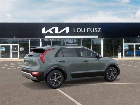 New 2026 Kia Niro SX FWD image 6