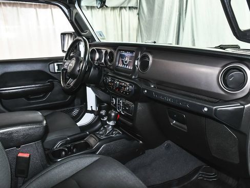 Used 2020 Jeep Wrangler Unlimited Sport AWD/4WD image 48