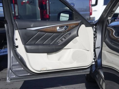 Used 2014 INFINITI Q50 Sport w/ Deluxe Touring Package image 30