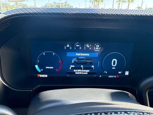 Used 2024 Ford F250 Lariat w/ Lariat Ultimate Package AWD/4WD image 25