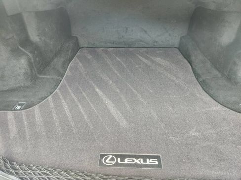 Used 2020 Lexus LS 500 w/ Accessory Package (Z1) RWD image 34