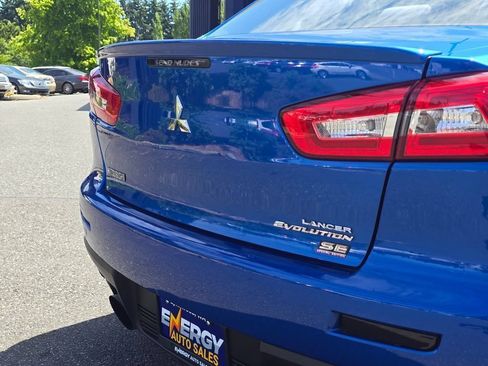 Used 2010 Mitsubishi Lancer Evolution SE AWD/4WD image 13