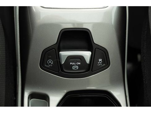 Used 2022 Jeep Renegade Limited w/ Sun, Sound & Wheels Group AWD/4WD image 28