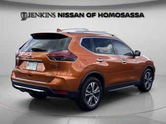 Certified 2019 Nissan Rogue SV w/ Premium Package video 3