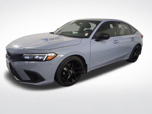 Used 2024 Honda Civic Sport image 1