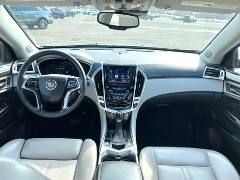 Used 2014 Cadillac SRX Luxury w/ Driver Awareness Package image 33