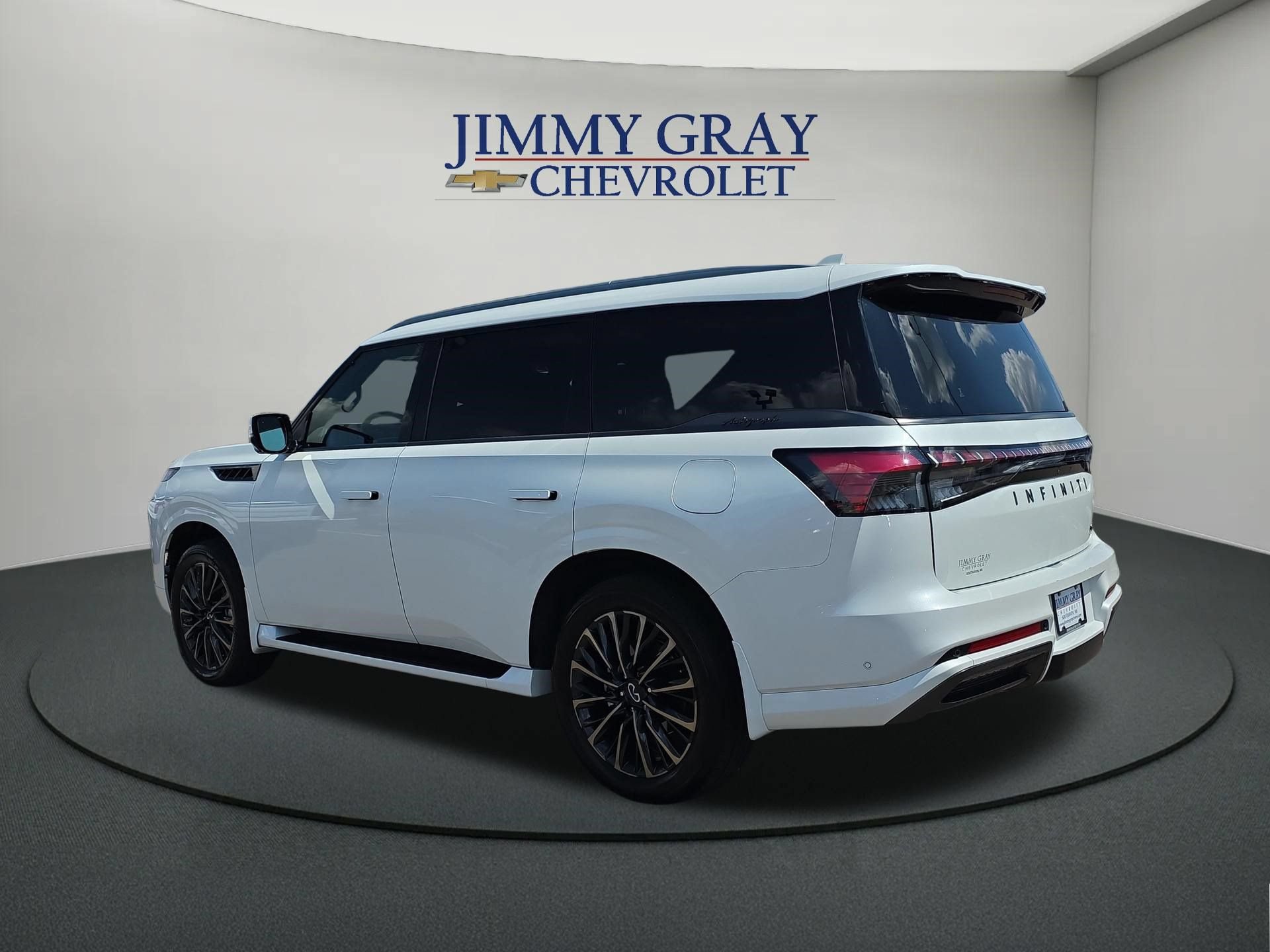 Used 2026 INFINITI QX80 Autograph w/ Premium Cargo Package AWD/4WD image 3