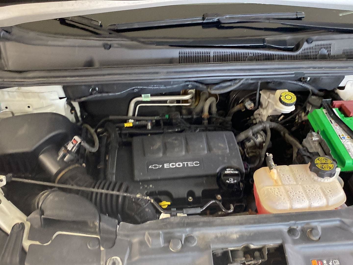 Used 2019 Chevrolet Trax LT AWD/4WD image 24