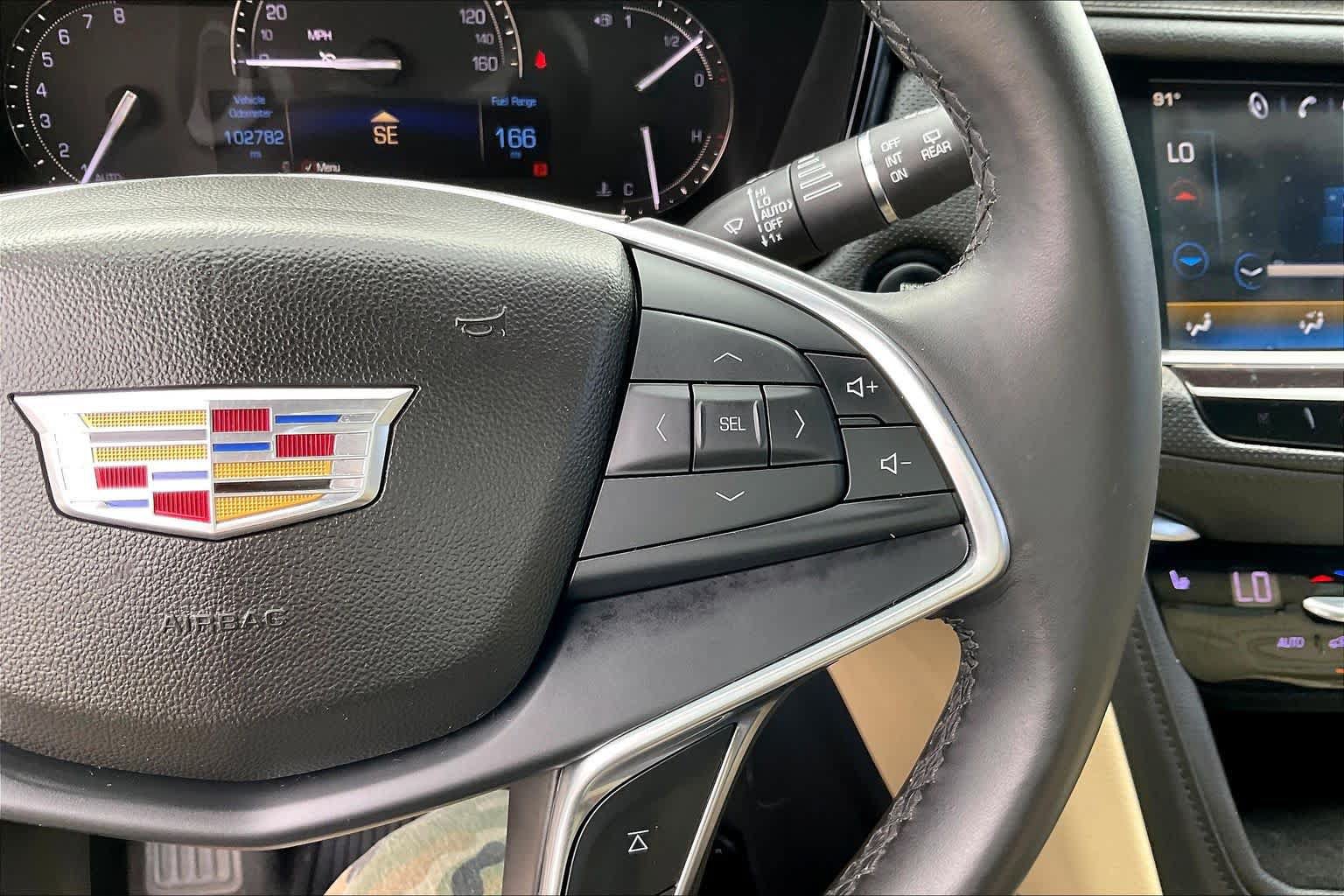 Used 2018 Cadillac XT5 Luxury w/ Driver Awareness Package FWD image 25