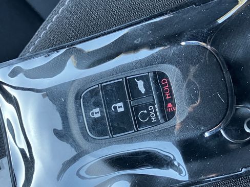 Used 2025 Honda Civic Sport image 38