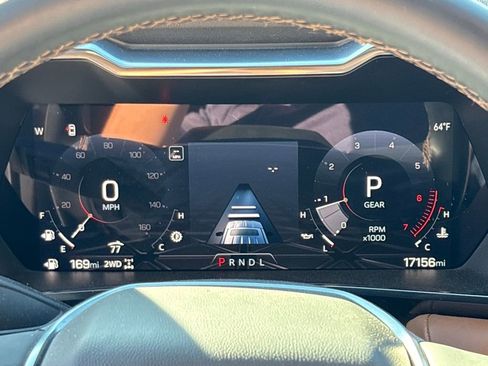 Used 2024 GMC Canyon AT4 w/ Technology Package image 21