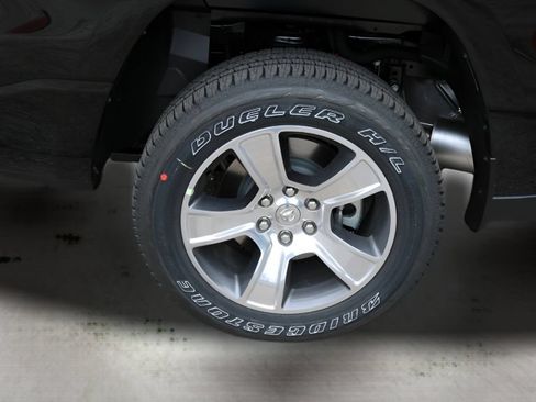 New 2026 RAM 1500 Express RWD image 9
