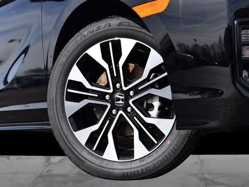 New 2026 Honda Odyssey Elite image 3