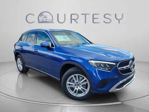 Certified 2026 Mercedes-Benz GLC 300 4MATIC image 5