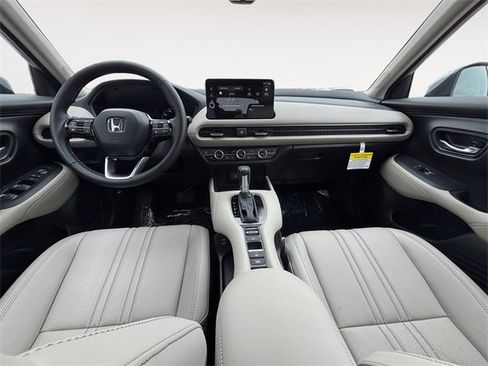 Certified 2026 Honda HR-V EX-L image 10