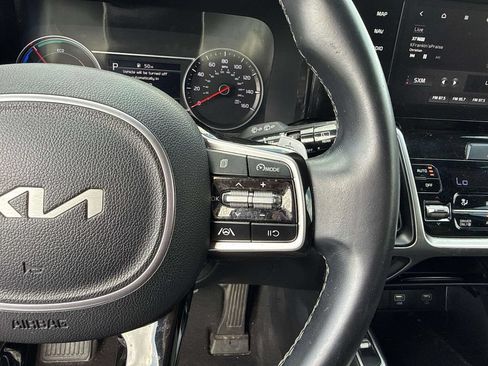 Used 2022 Kia Sorento S FWD image 24