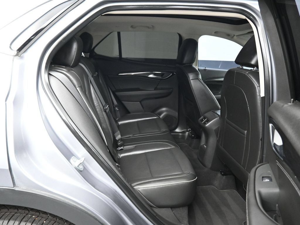 Used 2021 Buick Envision Essence AWD/4WD image 36