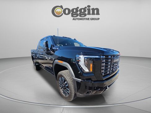 Used 2025 GMC Sierra 2500 Denali Ultimate image 11