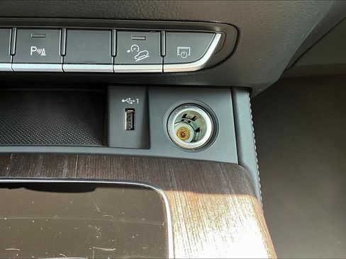Used 2024 Audi Q5 2.0T Premium Plus AWD/4WD image 13