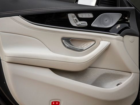 Used 2023 Mercedes-Benz AMG GT 43 image 18