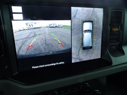 Used 2022 Ford Bronco Badlands image 22