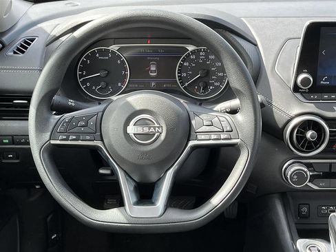 Used 2024 Nissan Sentra SV image 18