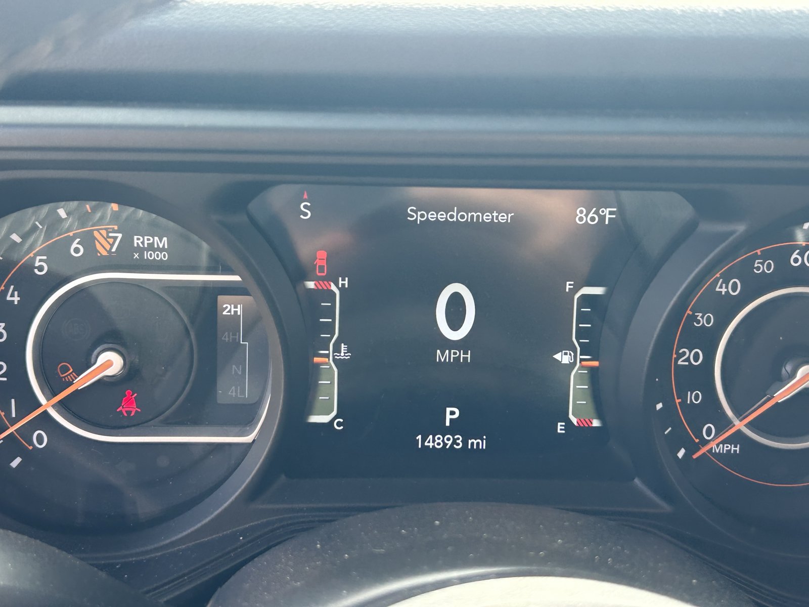 Used 2025 Jeep Gladiator Mojave w/ Convenience Group AWD/4WD image 16